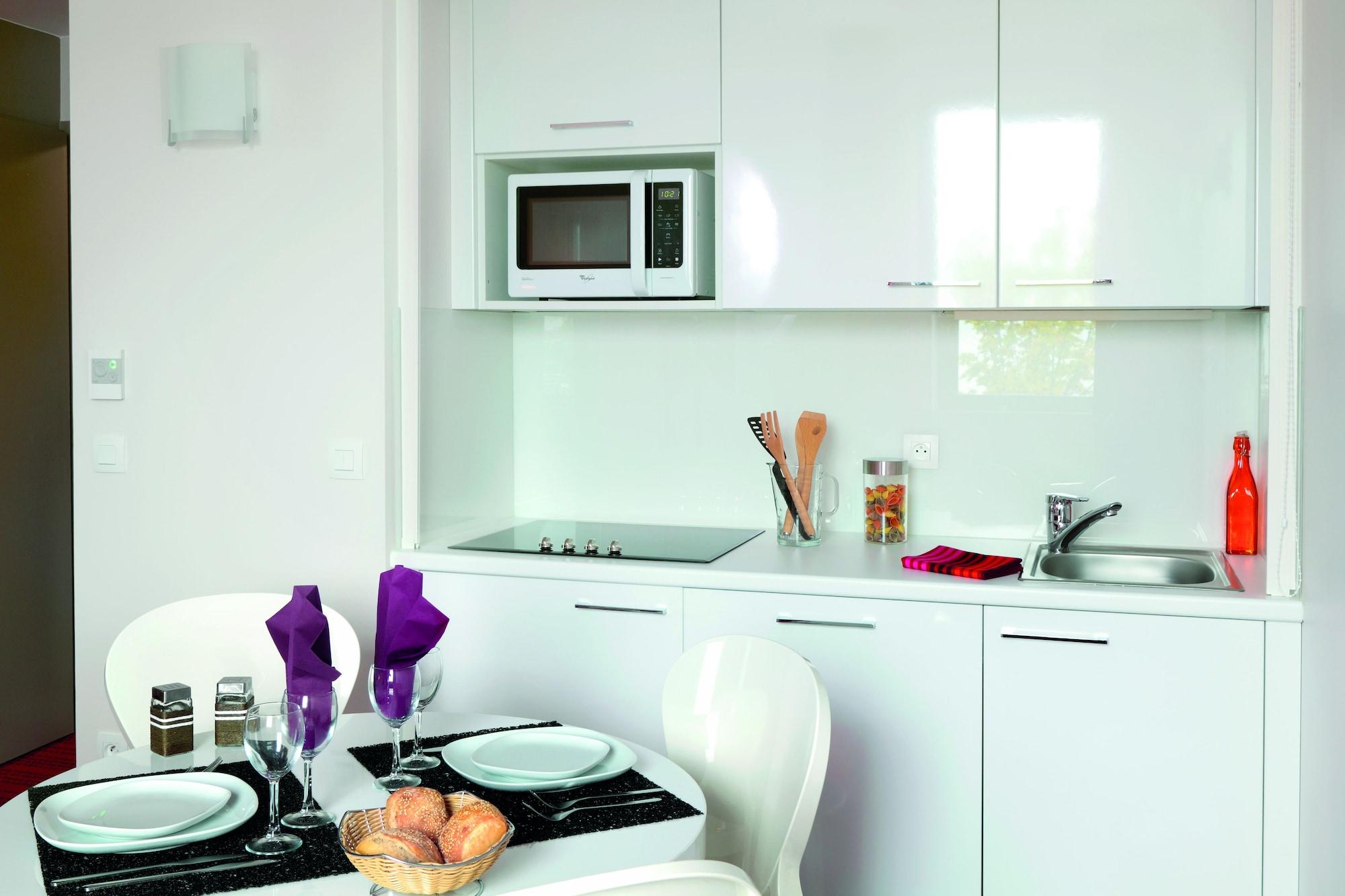 Appart’City Confort Grenoble Inovallée Montbonnot-Saint-Martin Esterno foto
